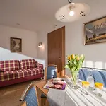 Bachler Apartment *