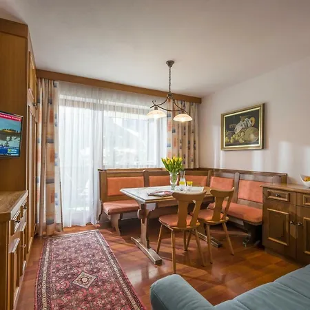 Bachler Apartament Brixen im Thale